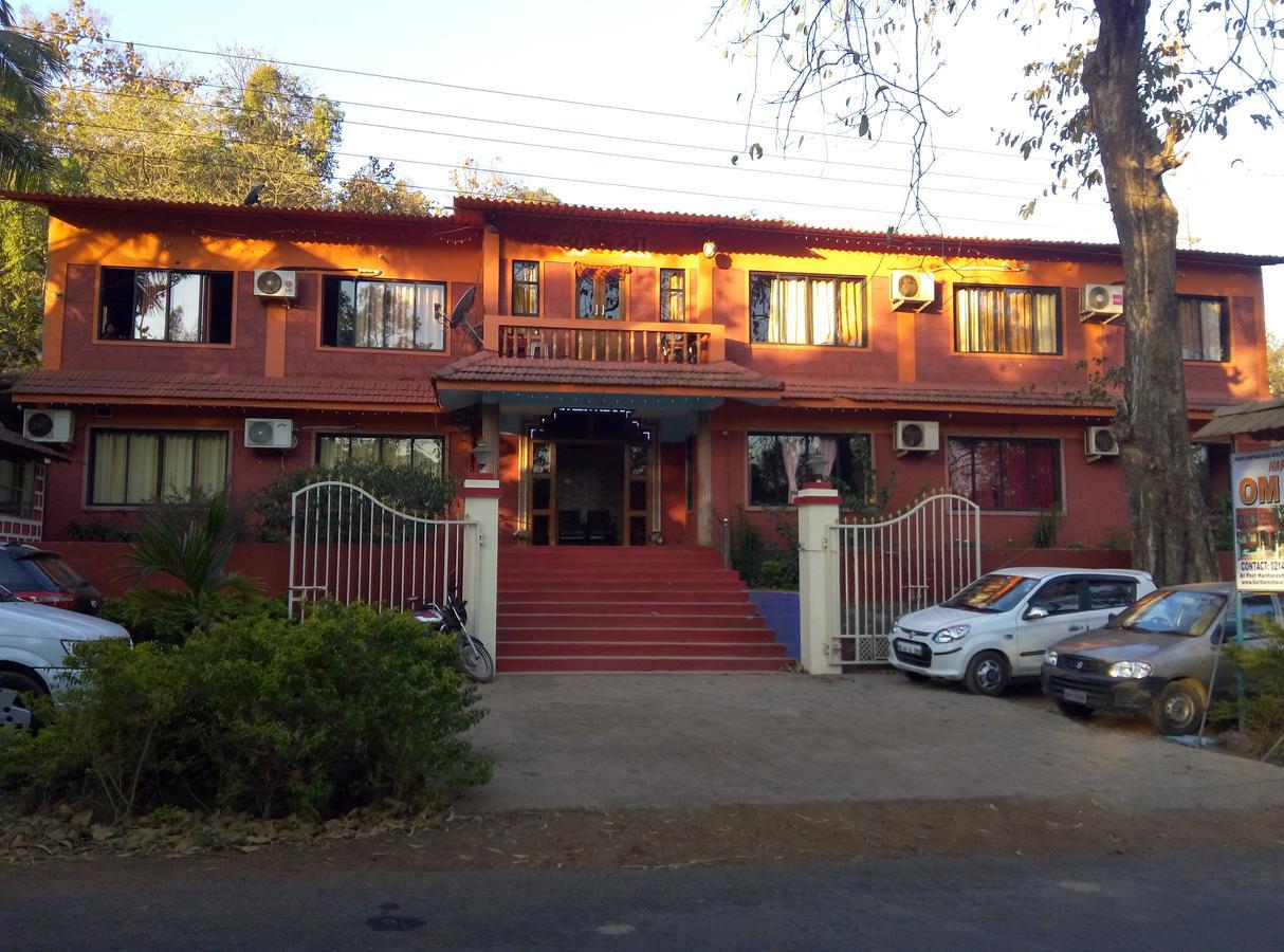 Om Shree Bed And Breakfast Harihareshwar Exterior photo